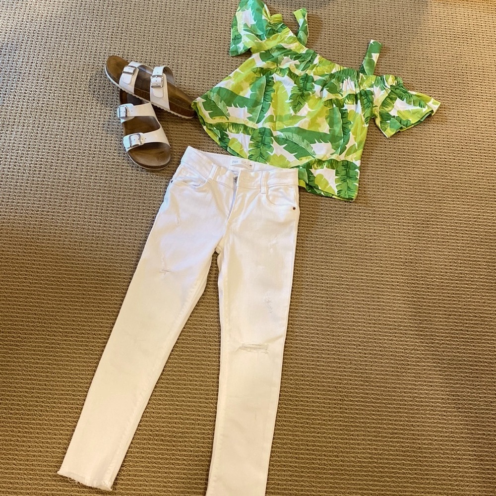 ZARA WHITE KIDS DISTRESSED JEANS